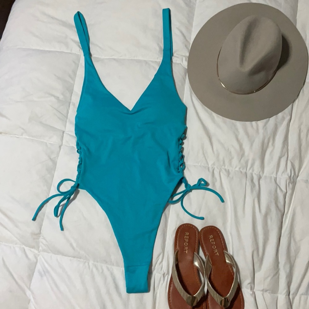 Swimsuit one piece
